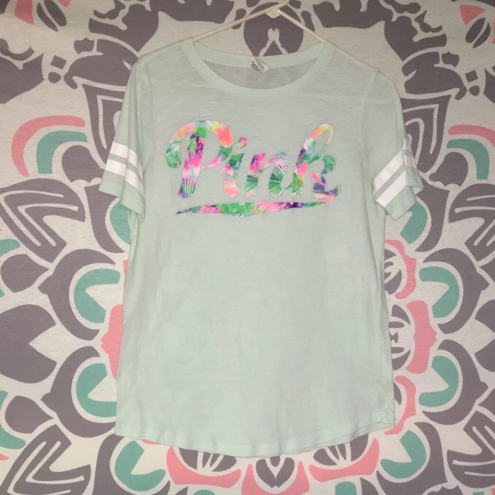 VS PINK tropical tee 💞